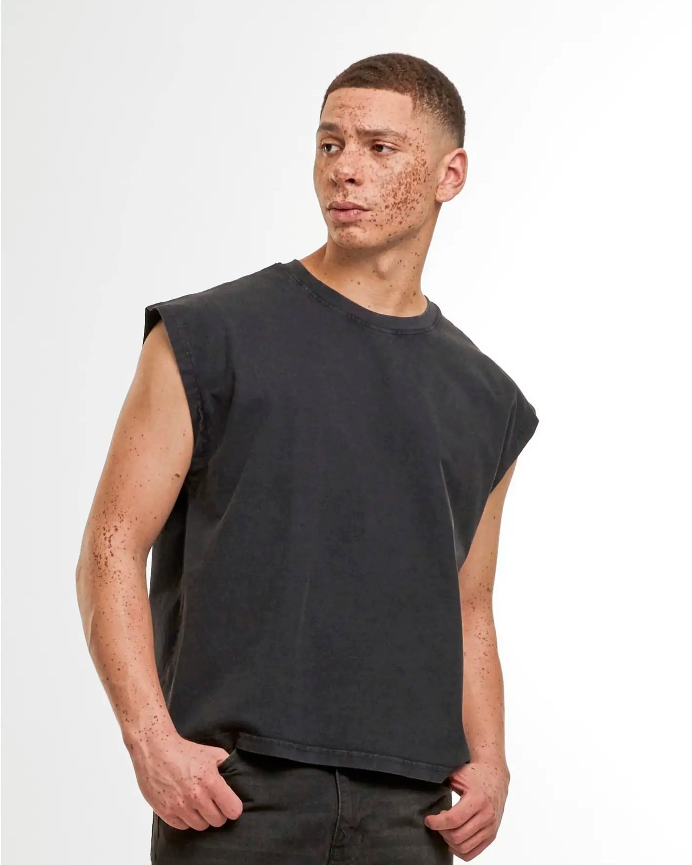 all-groups Men's Vintage Cropped Heavy Sleeveless T-Shirt