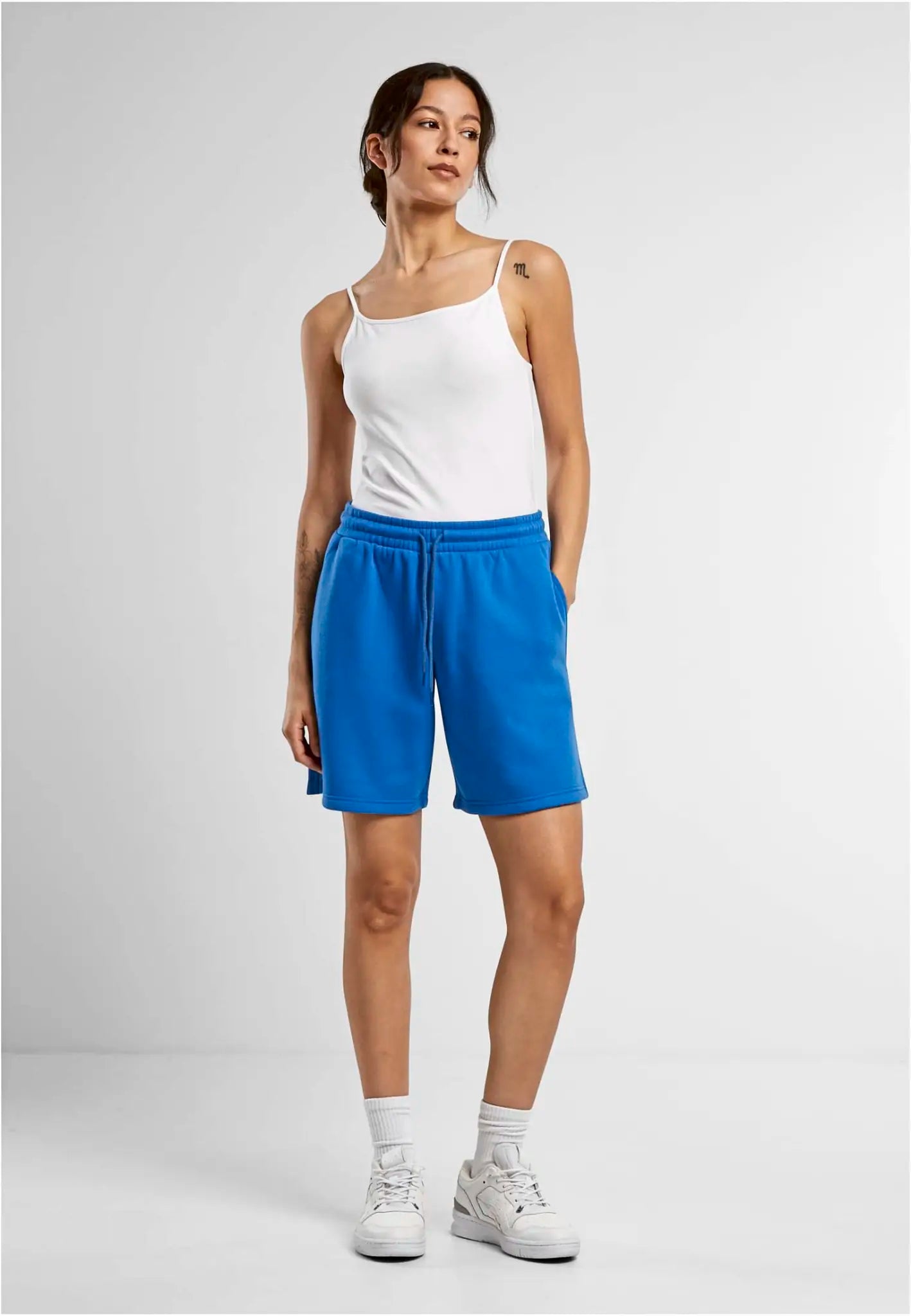 all-groups Women's Basic Sweatshorts