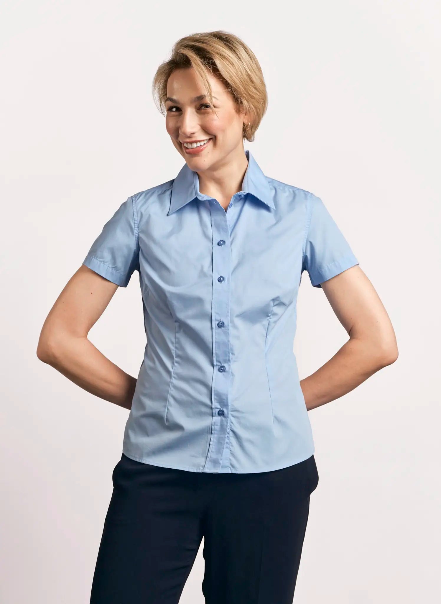 all-groups Women's Poplin Shirt Short Sleeve
