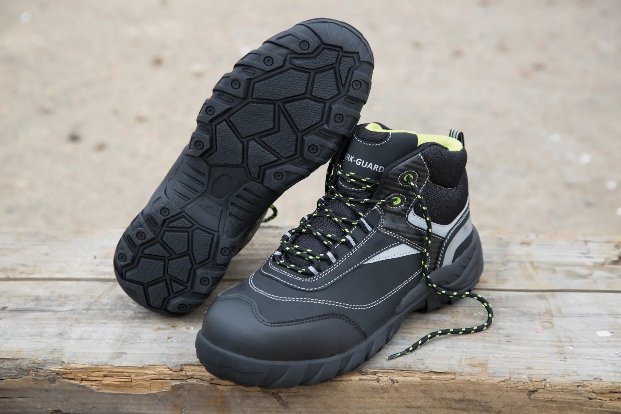 64d7afdbfb55840d58676ff878549b82