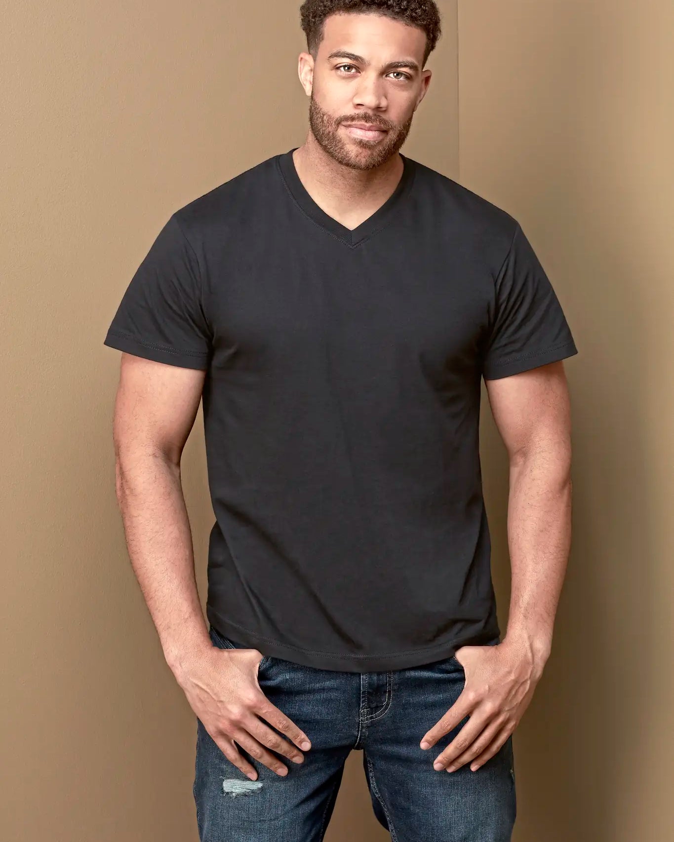 all-groups Men's Classic T-Shirt V Neck