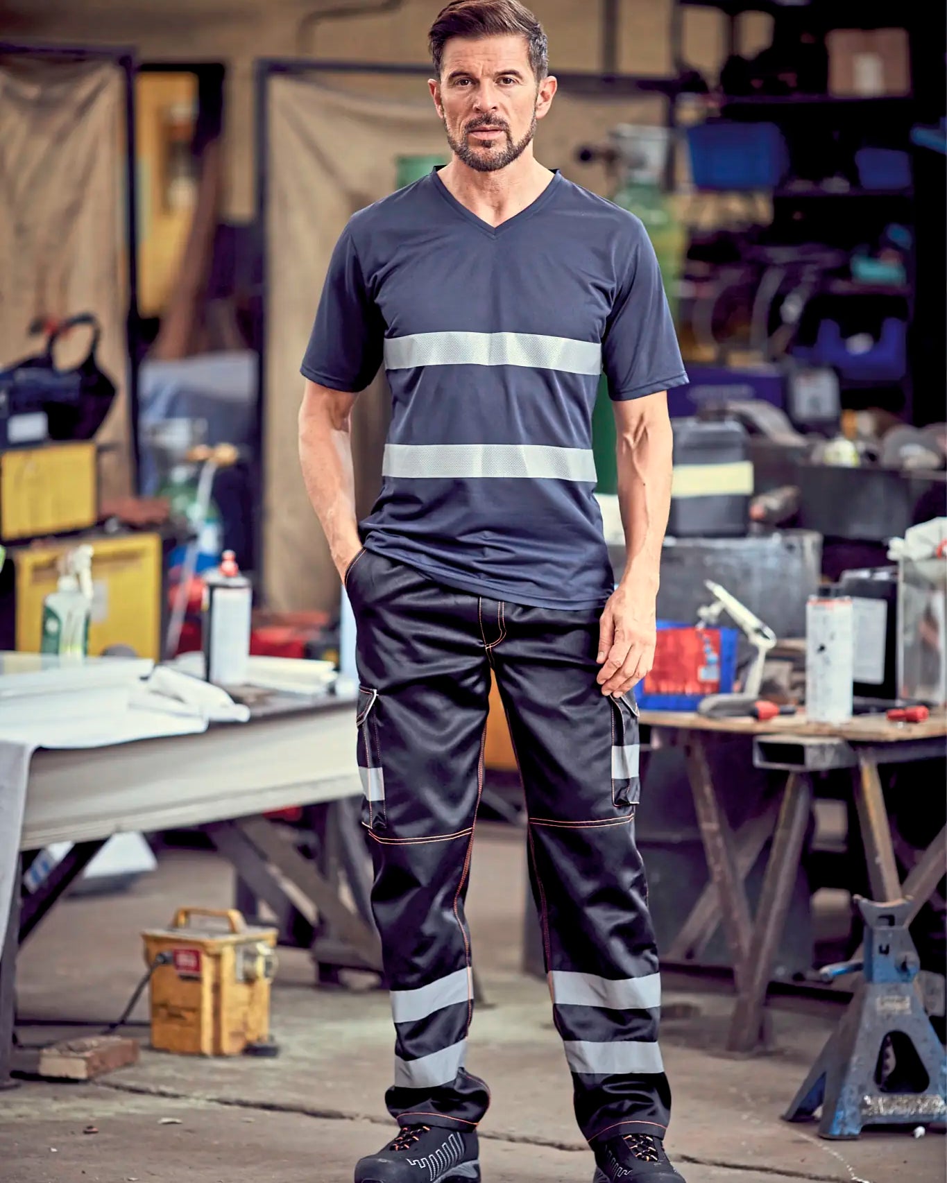 all-groups Men's Hi Vis Top Cool Super Light V Neck T-Shirt