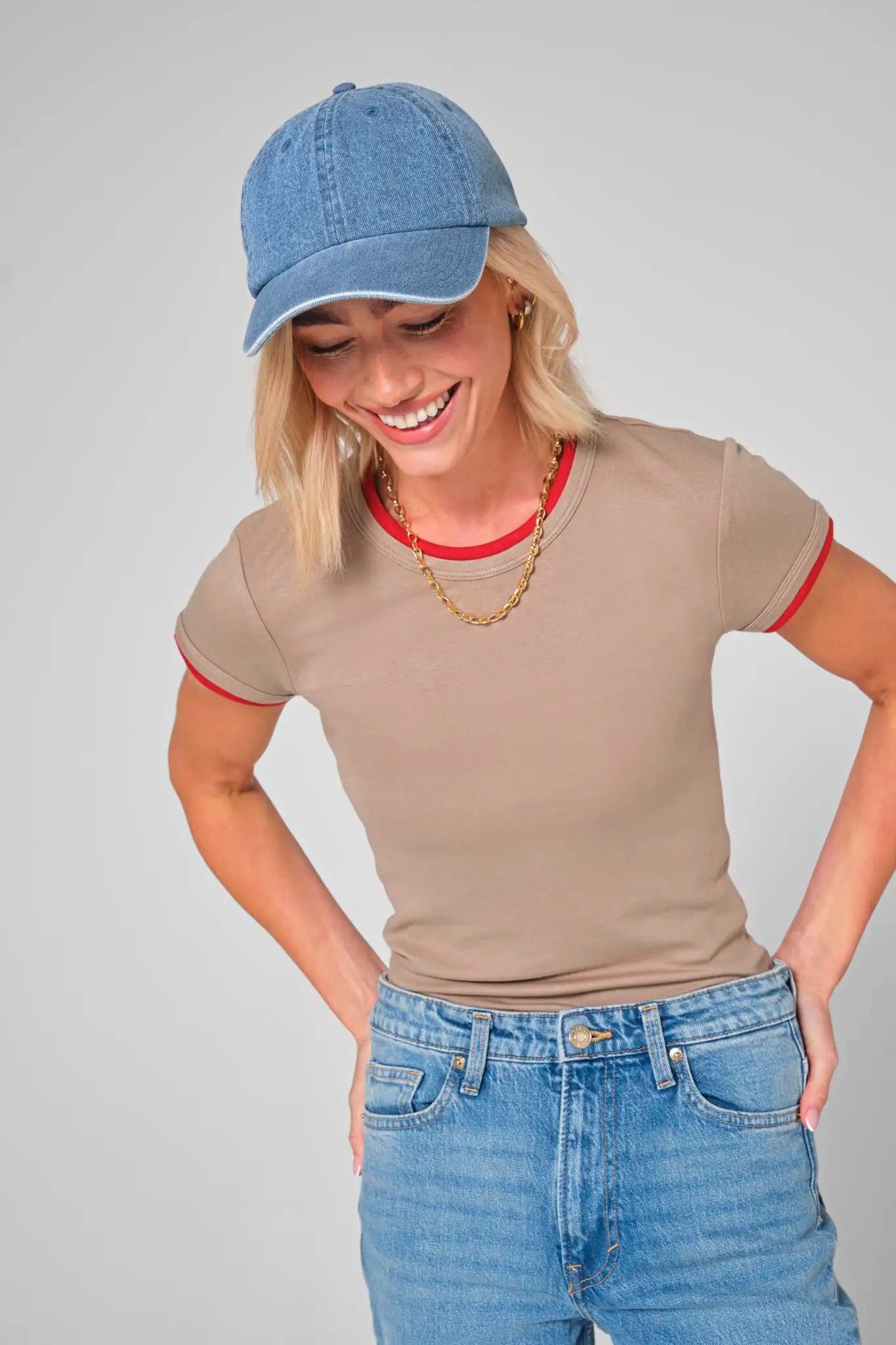 a4a6d9104d156370a4cd39ae76ea2b3f