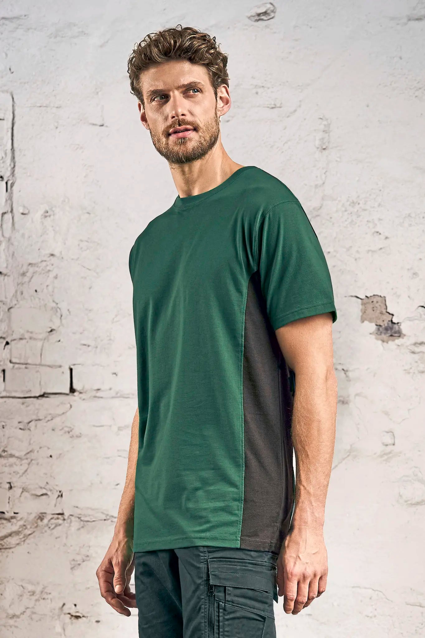 all-groups Unisex Contrast T