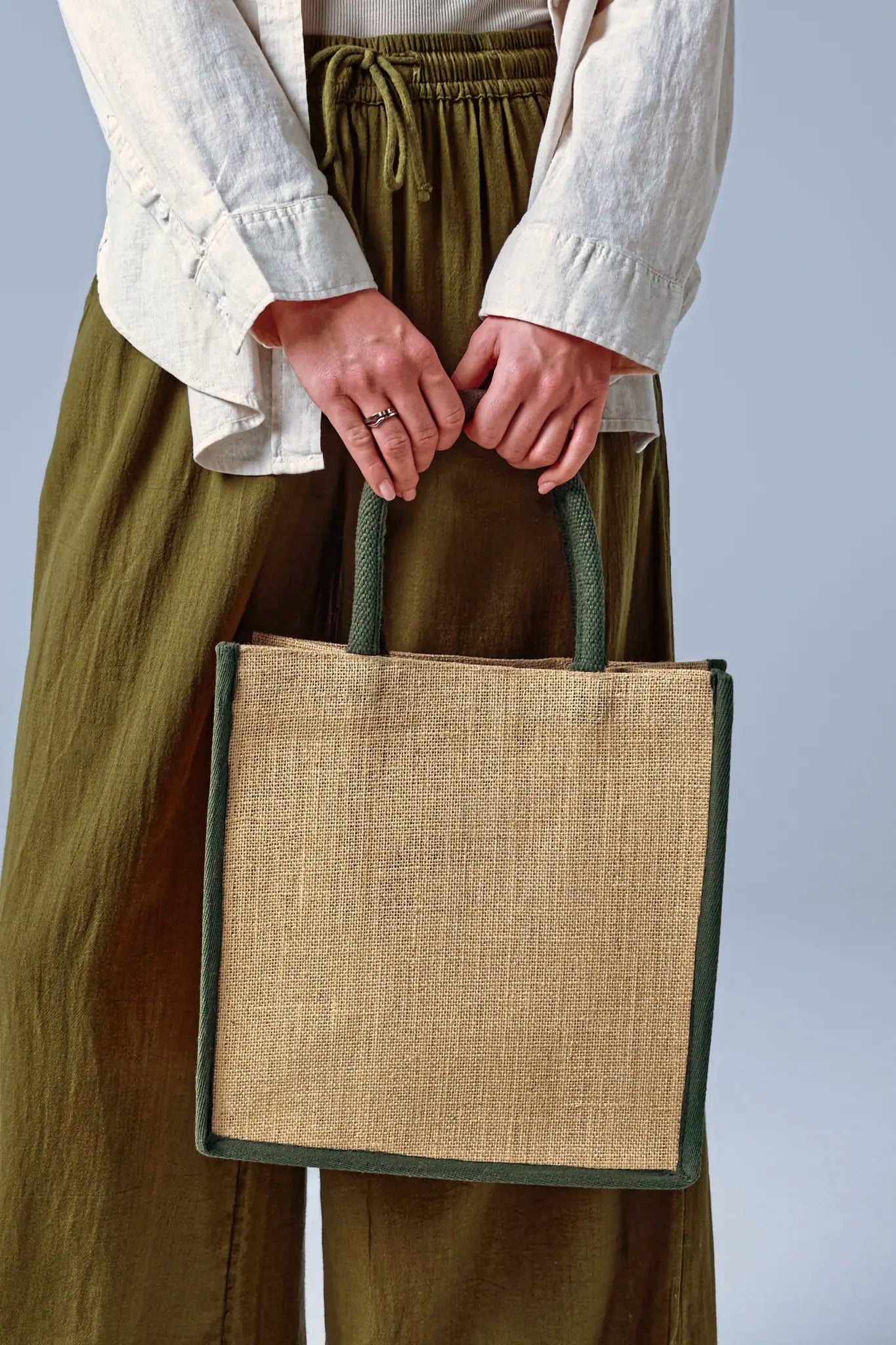 ecb3e5ff4032a2d58d451ee76bd7aab0